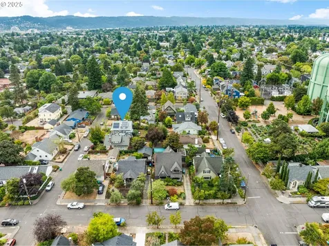 1925 NE Crane Street Portland OR 97211