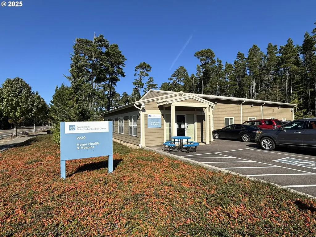 2230 Kingwood Street Florence OR 97439