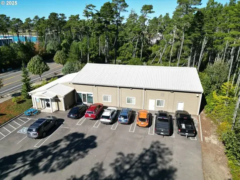 2230 Kingwood Street Florence OR 97439