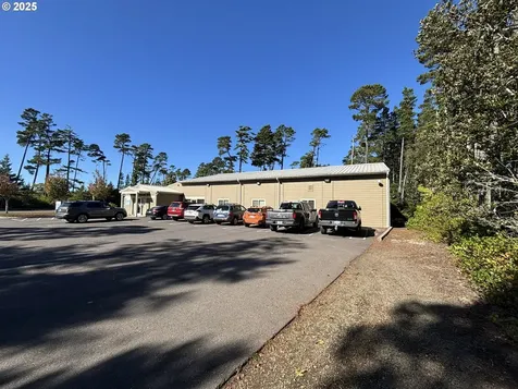2230 Kingwood Street Florence OR 97439