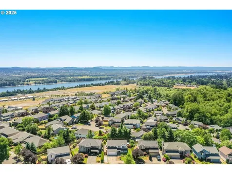 4012 SE Sunrise Drive Camas WA 98607