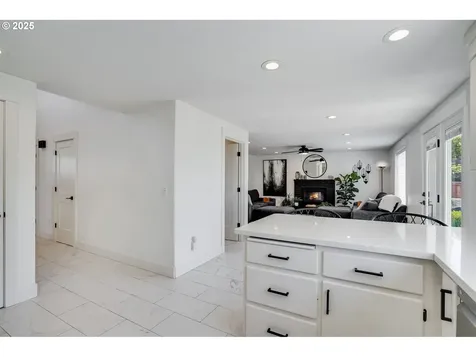4012 SE Sunrise Drive Camas WA 98607