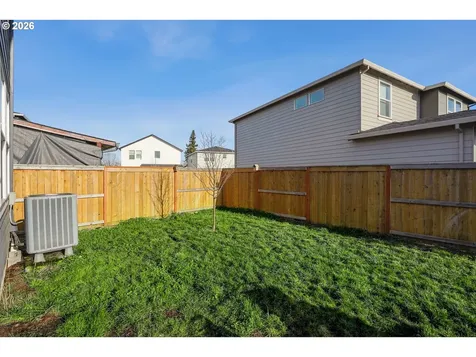 478 Greencrest Street NE Salem OR 97301