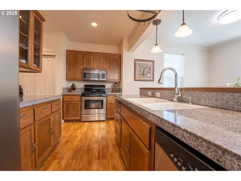 1161 Stevi Shay Lane Eugene OR 97404