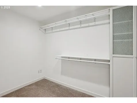 4008 E Aquarius Boulevard Newberg OR 97132