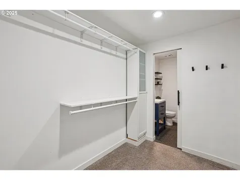 4008 E Aquarius Boulevard Newberg OR 97132