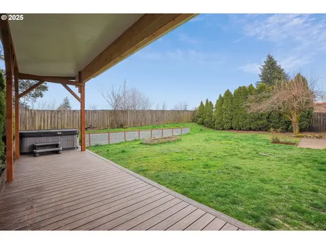 4008 E Aquarius Boulevard Newberg OR 97132