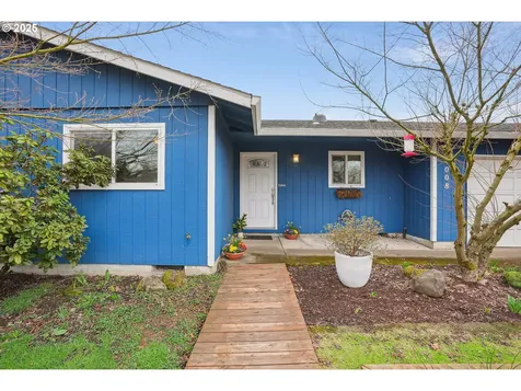 4008 E Aquarius Boulevard Newberg OR 97132