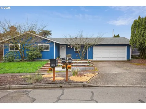 4008 E Aquarius Boulevard Newberg OR 97132