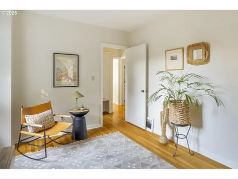 3532 SE Franklin Street Portland OR 97202