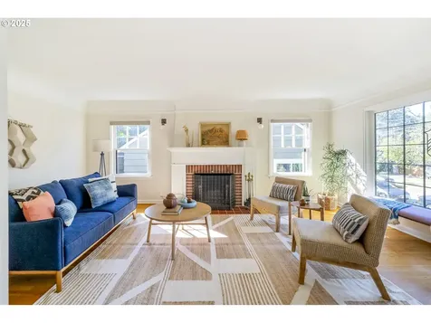 3532 SE Franklin Street Portland OR 97202