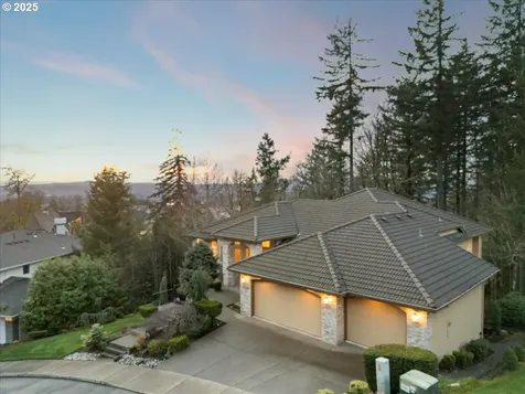 10319 SE Crescent Ridge Loop Happy Valley OR 97086