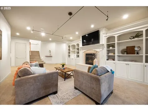 10319 SE Crescent Ridge Loop Happy Valley OR 97086