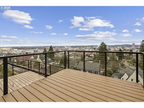 724 NW Albemarle Terrace Portland OR 97210
