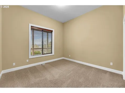 3417 NW Dahlia Drive Camas WA 98607
