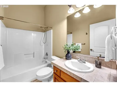 3417 NW Dahlia Drive Camas WA 98607