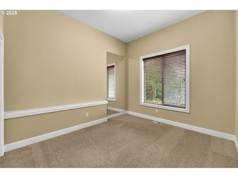 3417 NW Dahlia Drive Camas WA 98607
