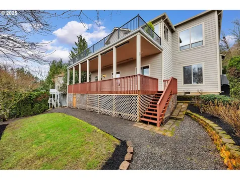 3417 NW Dahlia Drive Camas WA 98607
