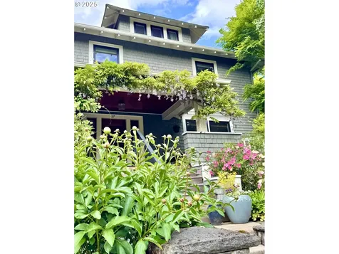 37 S Custer Street Portland OR 97219