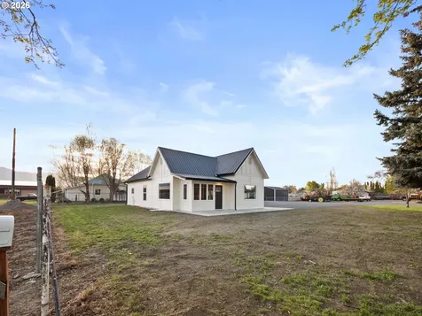 720 Esther Avenue Imbler OR 97841