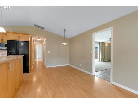 21238 SW Dana Court Beaverton OR 97003