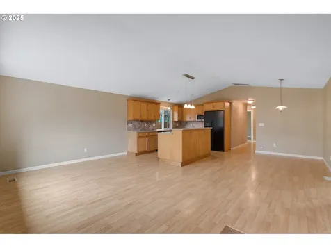 21238 SW Dana Court Beaverton OR 97003