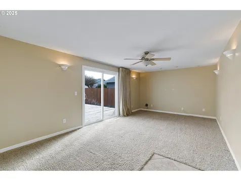 21238 SW Dana Court Beaverton OR 97003
