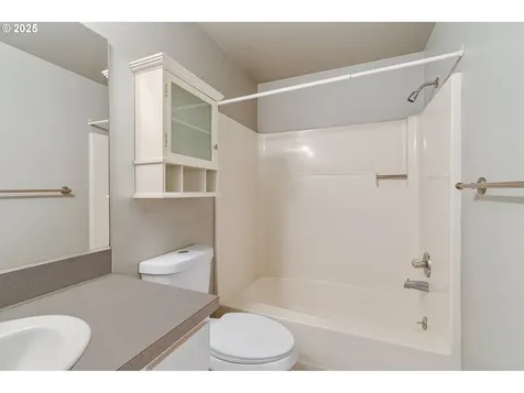 21238 SW Dana Court Beaverton OR 97003
