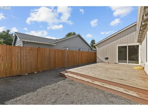 21238 SW Dana Court Beaverton OR 97003