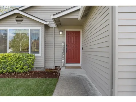 21238 SW Dana Court Beaverton OR 97003