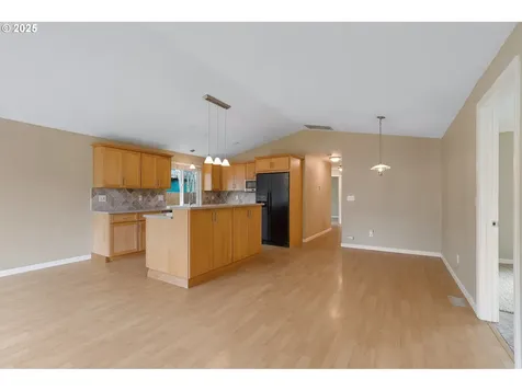21238 SW Dana Court Beaverton OR 97003