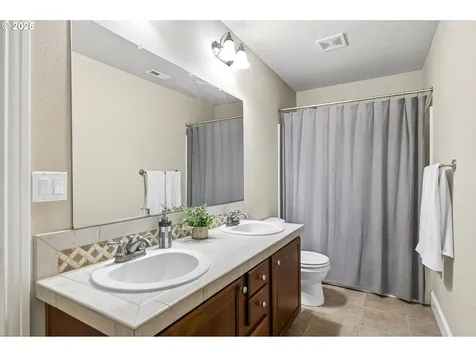 11761 SE Catina Place Happy Valley OR 97086