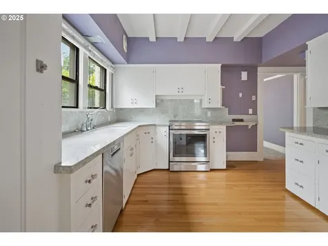 4006 NE Flanders Street Portland OR 97232