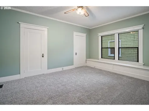 4006 NE Flanders Street Portland OR 97232