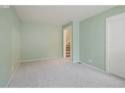 4006 NE Flanders Street Portland OR 97232