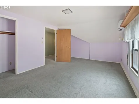 4006 NE Flanders Street Portland OR 97232