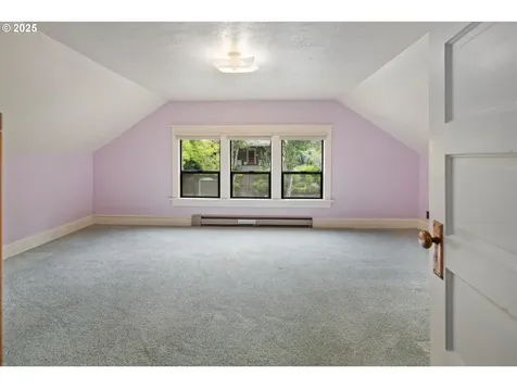 4006 NE Flanders Street Portland OR 97232
