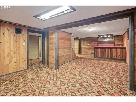 4006 NE Flanders Street Portland OR 97232