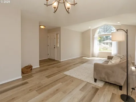 3514 NE 161st Avenue Vancouver WA 98682