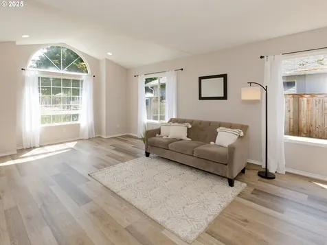 3514 NE 161st Avenue Vancouver WA 98682