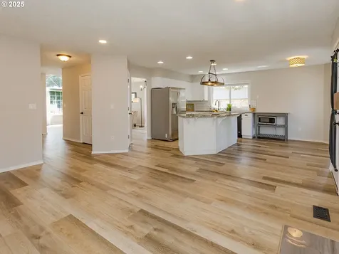 3514 NE 161st Avenue Vancouver WA 98682