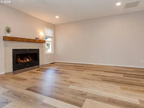 3514 NE 161st Avenue Vancouver WA 98682