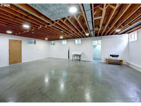 7811 NE Prescott Street Portland OR 97218