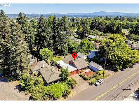 7811 NE Prescott Street Portland OR 97218