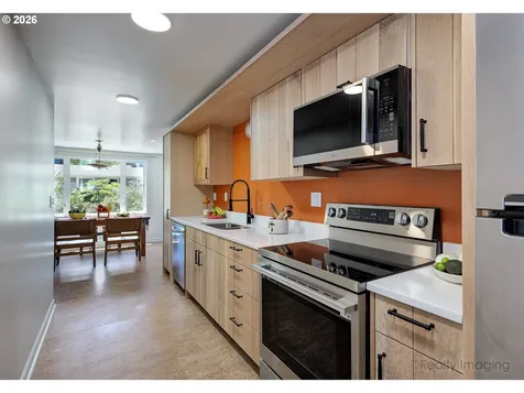 7811 NE Prescott Street Portland OR 97218