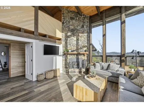 31149 Camas Swale Road Creswell OR 97426