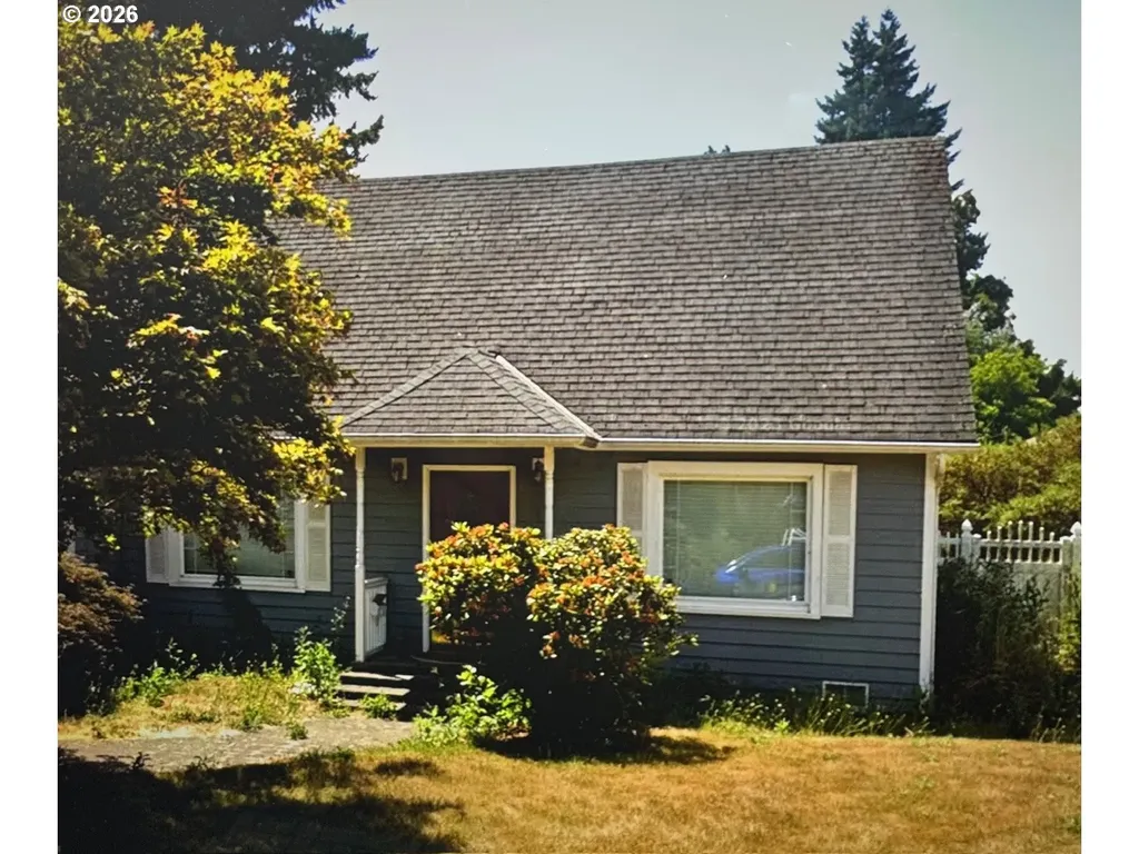 930 SE Vine Street Mcminnville OR 97128