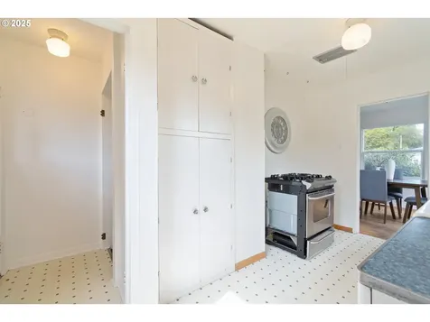 290 Polk Street Eugene OR 97402