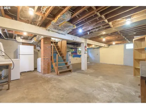 290 Polk Street Eugene OR 97402
