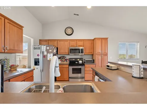 2269 NW Eucalyptus Drive Hermiston OR 97838